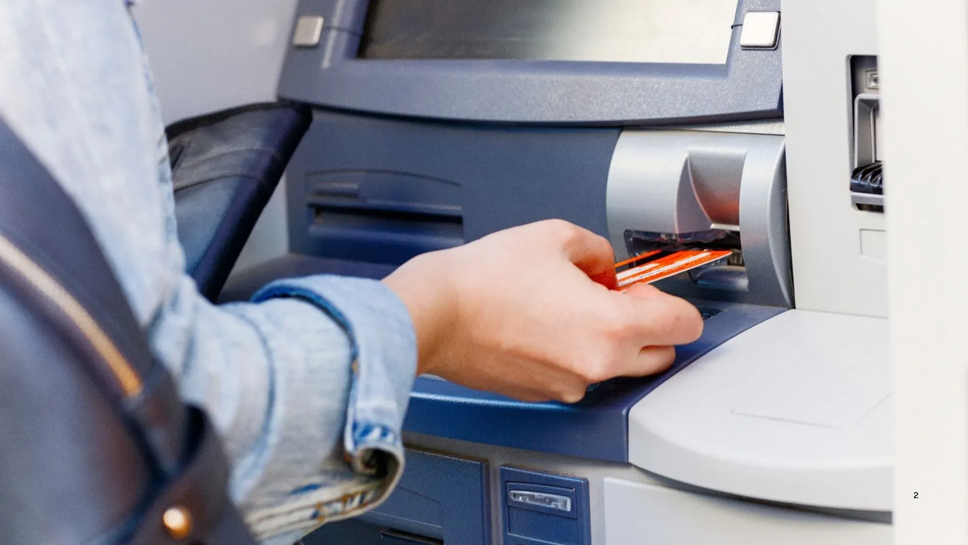 Marruecos cierra 151 bancos: la digitalización que excluye