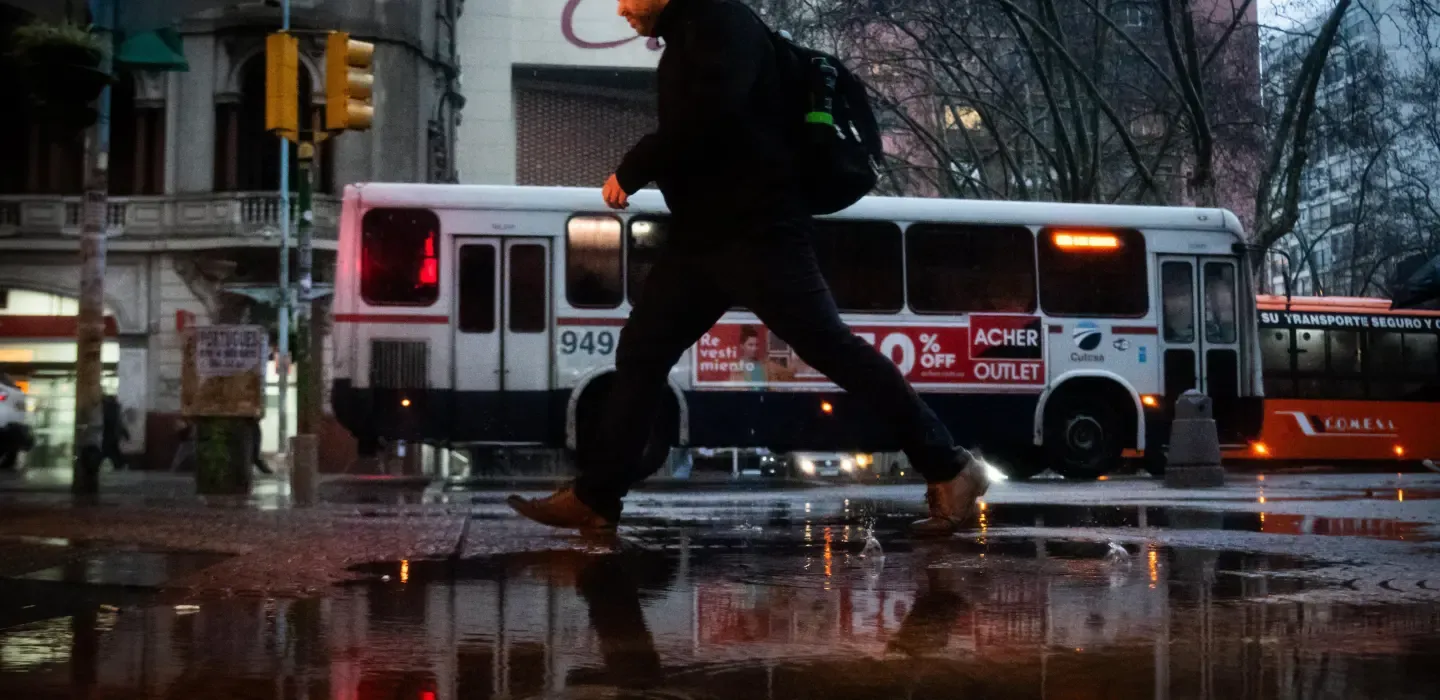 Jueves de lluvia y tormentas en Uruguay: el pronóstico completo de Inumet para el 16 de julio
