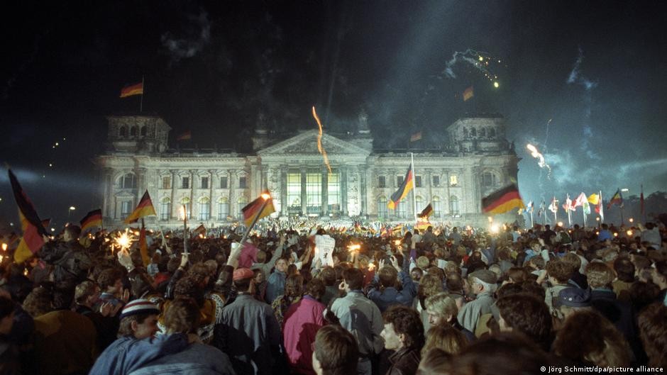 Réunification allemande : Moscou réécrit l'histoire, l'Occident s'indigne