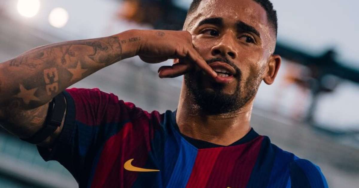 Gabriel Jesus brilha no Camp Nou e Barcelona segue invicto na liderança da LaLiga