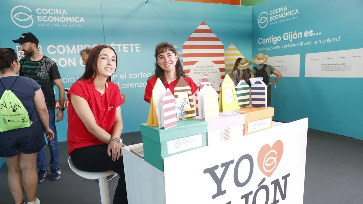 Jóvenes asturianos encuentran en la Feria de Muestras su primer empleo: una escuela de vida y solidaridad