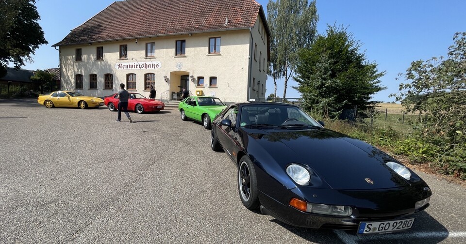 Porsche à moteur avant : quand l'erreur allemande fascine encore