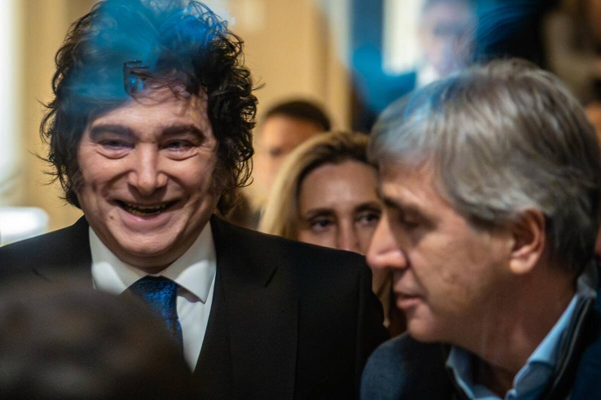Primavera política, invierno económico: el desacople que sostiene a Milei