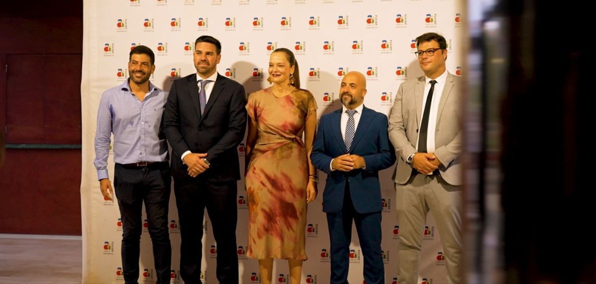 Arona: la fiesta del deporte del pueblo, un canto a la igualdad y la revolución social