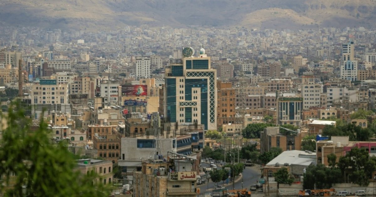 Yémen: les Houthis frappent Aramco à Ryad, la guerre s'étend