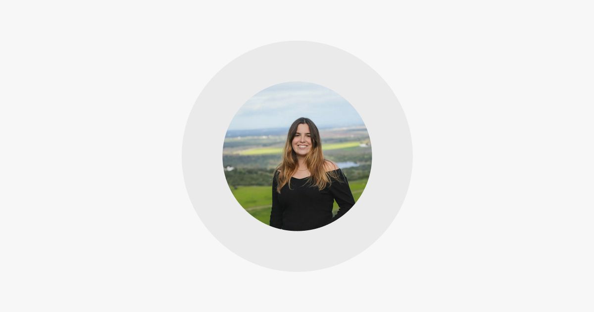 Afeganistão: O Silêncio Imposto às Mulheres Ecoa Mundialmente